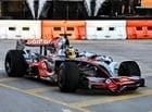 Oscar Piastri, Lewis Hamilton'ın şampiyonluk kazandığı McLaren MP4-23 ile Miami pistinde