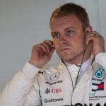 Valtteri Bottas ve Hamilton rekabeti Mercedes garajında, F1 pistinde çekişme