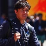 F1 Sürücüleri FIA görüşmelerinde birlik oldu, Alex Albon açıklama yapıyor