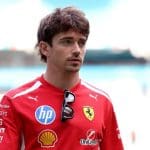Charles Leclerc, Mercedes farkı kapanmaz dediği Ferrari garajında.