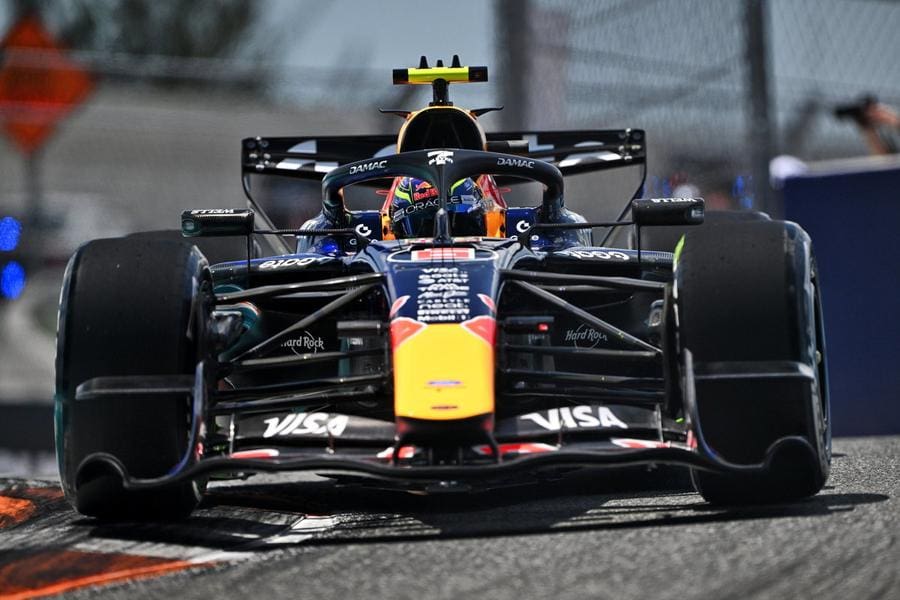Red Bull'un Miami'de tanıttığı Ferrari 'Macarena' tarzı yeni arka kanat tasarımı