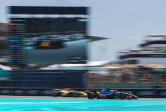Miami'de F1 yarışı öncesinde padokta hava durumu endişesi