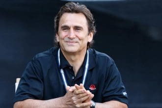 Alex Zanardi'nin Williams F1 aracıyla yarıştığı bir fotoğraf.