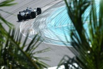 2026 F1 Miami Grand Prix'sinden heyecan verici bir kare. Verstappen geri dönüş sinyali verdi!