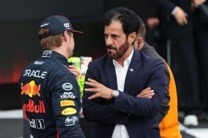 FIA Başkanı Mohammed ben Sulayem, V8 motorlar F1'e dönüş sinyali verdi.