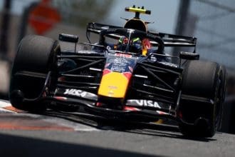 Red Bull Hadjar diskaliye haberinin görseli, Miami Grand Prix'si öncesi şok gelişme