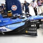 Carlos Sainz, Miami'de Williams F1 garajında, 120 karakter
