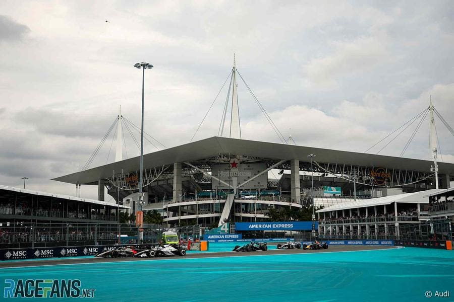 Miami GP 2026 yarışı aksiyon dolu anlarından bir kare