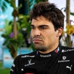 Aston Martin F1 aracı pistte, Lance Stroll kokpitte