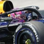 Max Verstappen, Red Bull RB22 ile pistte - Red Bull direksiyon sorunu çözüldü.