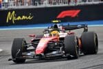 Lewis Hamilton Miami hasarı sonrası yarışta zor anlar yaşadı.