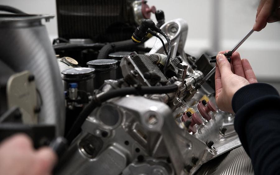 F1 V8 Dönüşü heyecanı: Yeni nesil motorlar için geri sayım başlıyor!