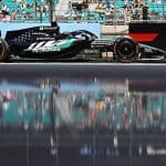 George Russell Miami GP'sinde aracının kokpitinde, yarışa odaklanmış durumda