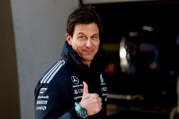 Toto Wolff, F1 eleştirilerine sert tepki gösteriyor. Mercedes F1 patronu.