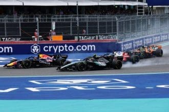 Andrea Kimi Antonelli'nin yarış başlangıcında yaşadığı kötü kalkışlar