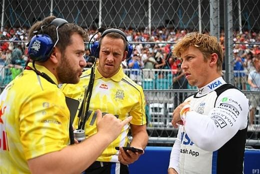Liam Lawson, マイアミGP sonrası Pierre Gasly'den özür dilerken
