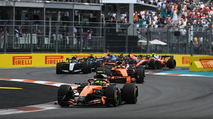 F1 Sky Ortaklığı: Formula 1 ve Sky arasındaki anlaşmanın görseli