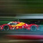 Ferrari 499P, Spa-Francorchamps pistinde hızla ilerlerken.