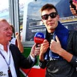 F1 TV hakları anlaşması kutlaması, padoktan özel kare