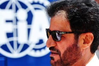 FIA'nın F1 Takım Sahipliği incelemesi logosu