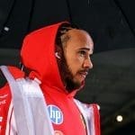 Lewis Hamilton Ferrari'siyle Miami'de Hamilton'dan Vice City konseptli video çekiyor.