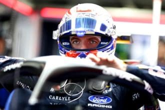 Max Verstappen 2026 Red Bull F1 aracının kokpitinde, Max Verstappen Ford Hypercar olasılığı heyecan yaratıyor