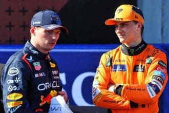 Oscar Piastri McLaren aracıyla yarışırken, Red Bull'un ilgisi sürüyor