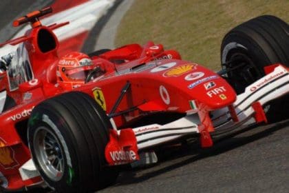Michael Schumacher Ferrari ile şampiyonluk kutlarken, odak F1 Şampiyonu Schumacher