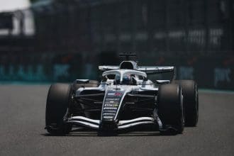 Cadillac F1 performansı için Miami GP'de mücadele eden araçlar