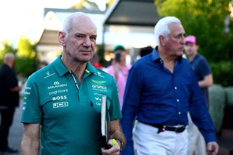 Adrian Newey Aston Martin'de yeni görevine başlarken (2026)
