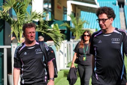 Audi F1 terfisi ile Allan McNish’in yeni rolü, F1 dünyasında heyecan yarattı.