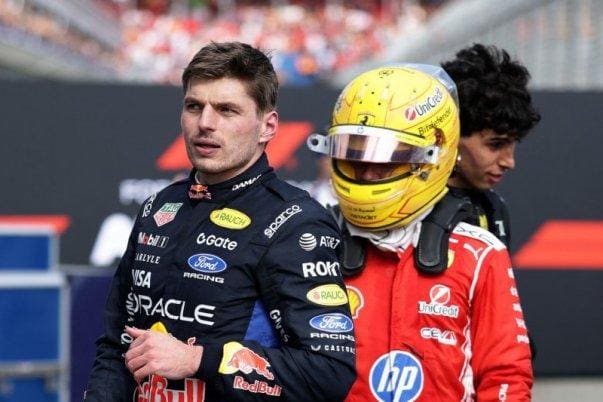 Max Verstappen, Lewis Hamilton ve Fernando Alonso'nun yer aldığı F1 Şampiyonları kolajı