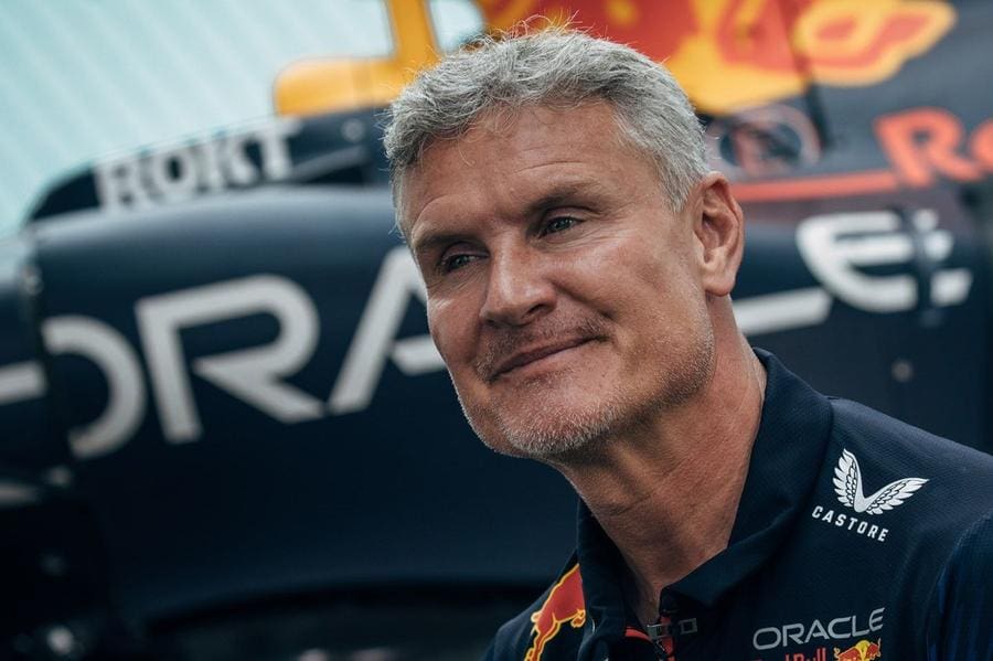 F1 V8 Motor Dönüşü ile ilgili heyecan verici gelişmeler padokta!