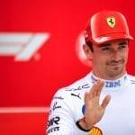Charles Leclerc, Ferrari F1 aracıyla pistte hızla ilerlerken