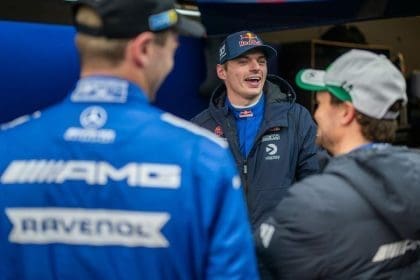 Max Verstappen Nürburgring 24 Saat yarışında Mercedes aracıyla