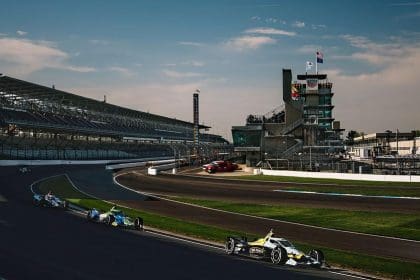 Alex Palou, 2026 Indy 500 ilk antrenman seansında liderliği ele geçirdi
