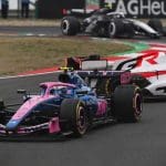 Haas ve Alpine mücadelesini yansıtan görsel