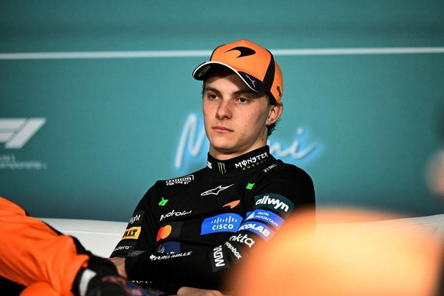 Oscar Piastri Red Bull söylentileri, genç pilotun geleceği hakkında soru işaretleri yaratıyor