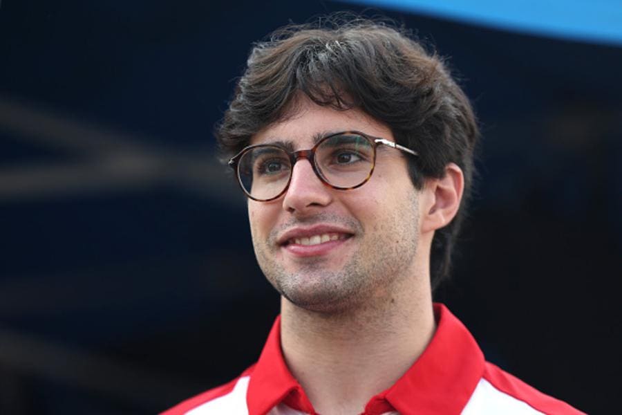 Ferrari Genç Yeteneği Rafael Camara, Hungaroring'de F1 testinde, SF-25 kokpitinde