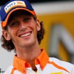 Romain Grosjean F1 aracıyla yarışırken, 125 karakter max