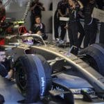 Audi Formula 1 motorundaki güvenilirlik sorunlarını gösteren detaylı bir görsel, 125 karakter max