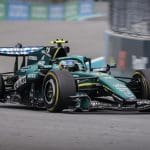 Fernando Alonso, Aston Martin AMR26B aracıyla Miami Grand Prix'sinde yarışırken.