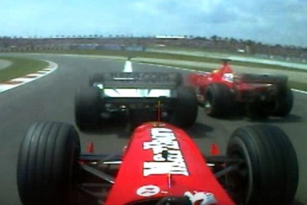 Ralf Schumacher ve Rubens Barrichello'nun çekişmeli anları, F1 tarihine damga vurdu.