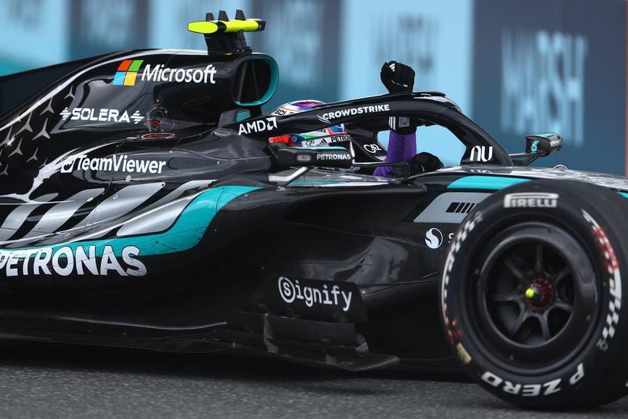 Mercedes'in Kanada GP'ye getirdiği 2026 F1 aracı güncellemesinin görseli.