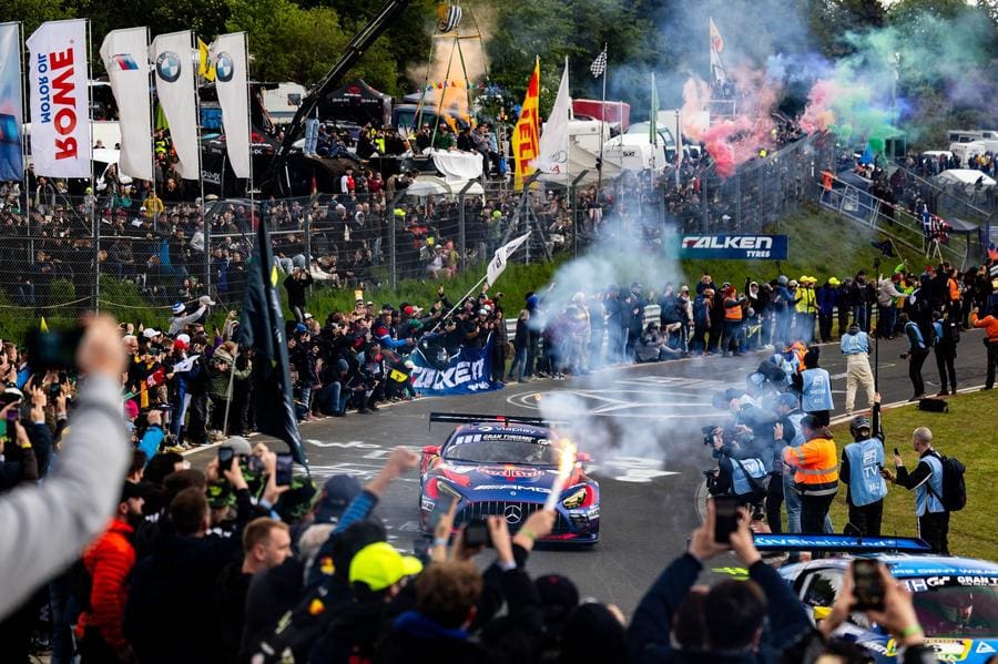 Max Verstappen Nürburgring 24 Saat yarışında, F1 için Nürburgring dersleri