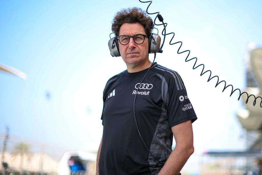 Audi power unit farkını gösteren Mattia Binotto röportaj görseli