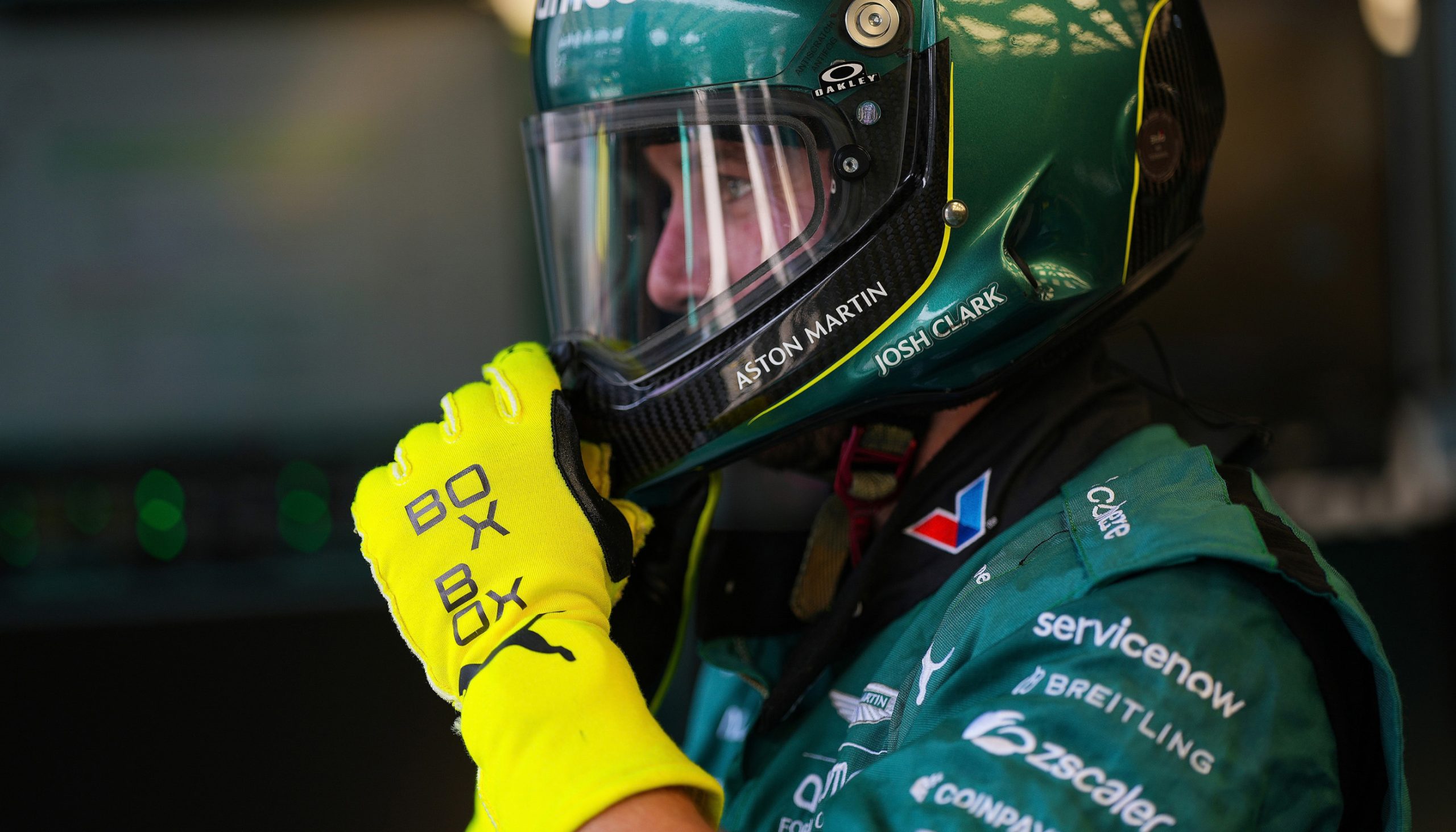 BOXBOX erkek bakım ürünleri Aston Martin F1 ortaklığı Chris Gibson kapak görseli