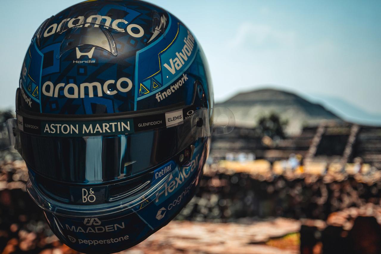 Fernando Alonso kask arka görünüm Aramco Honda Valvoline Teotihuacan
