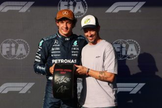 Kimi Antonelli Andrea Dovizioso Pirelli Pole Position Award United States 2026 kupa teslimi