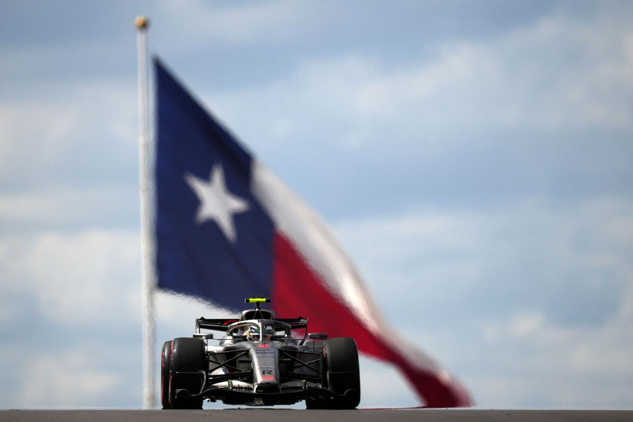 Audi R26 COTA tepe Texas bayragi arka gorunum ABD GP 2026